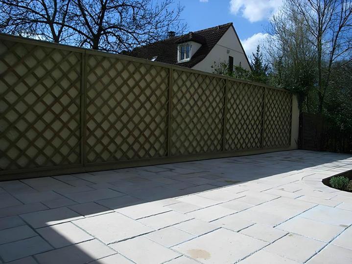 Travaux d’entretien de jardin Mennecy